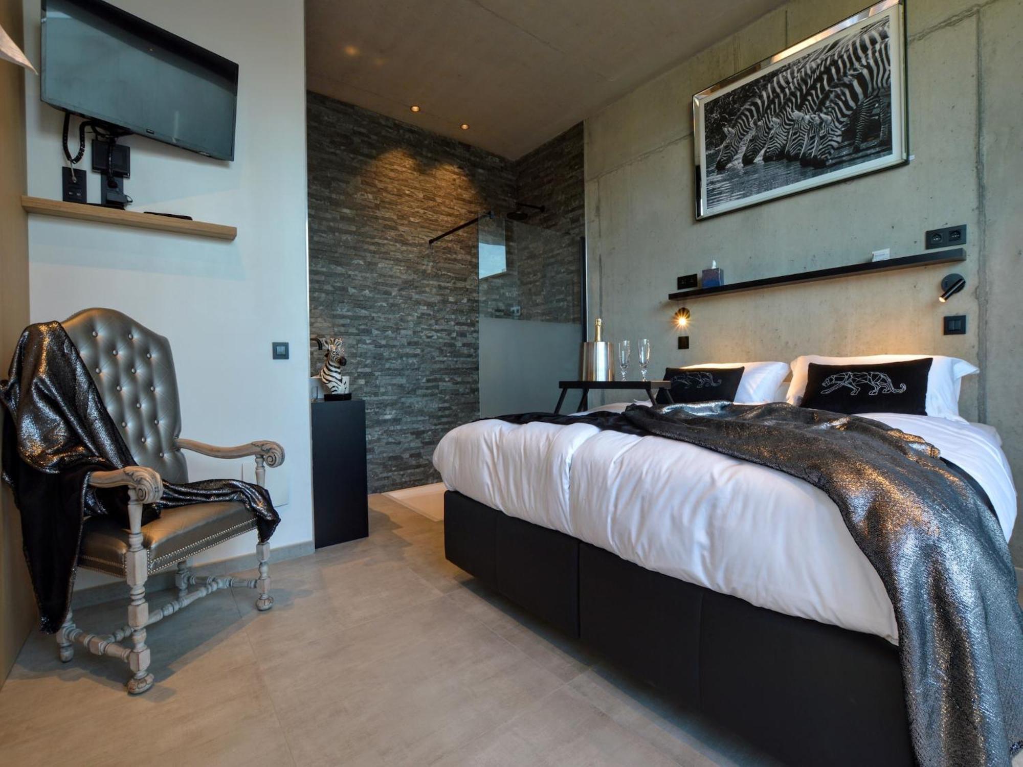 Cozy Villa In Dalhem Ardennes With Private Garden Экстерьер фото